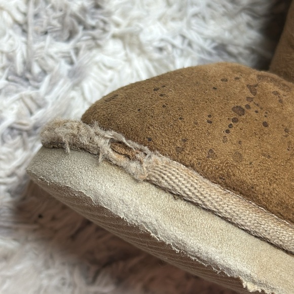 size 6 girls UGG Merino leather purely UGGs in good used condition - Picture 8 of 10